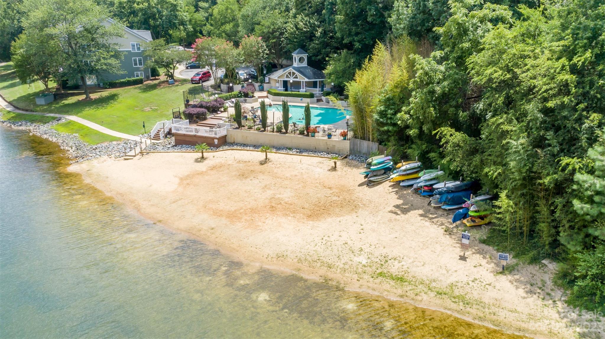 20101 Henderson Road, Unit H Cornelius, NC 28031 - Photo 37 of 48