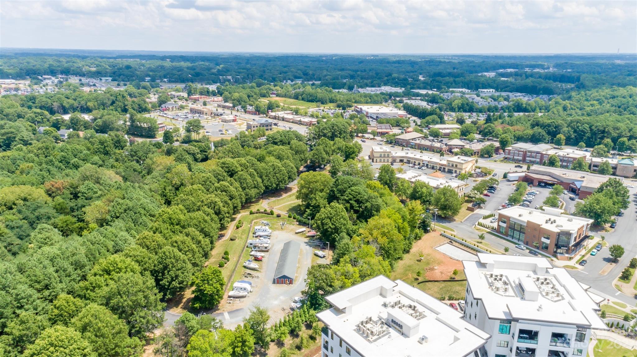 20101 Henderson Road, Unit H Cornelius, NC 28031 - Photo 47 of 48