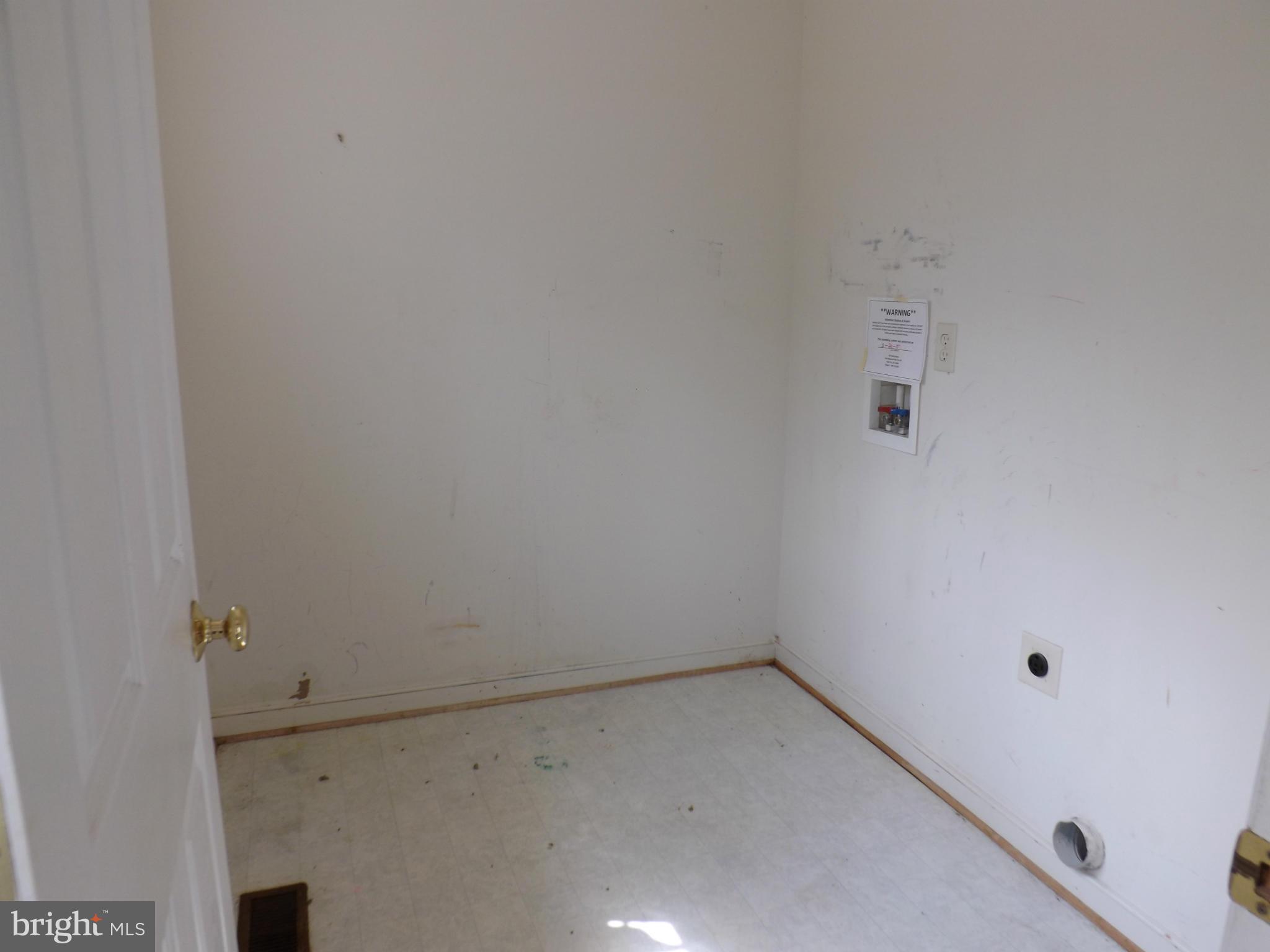 9186 Lothian Road King George, VA 22485 - Photo 9 of 30 Interior (General)
