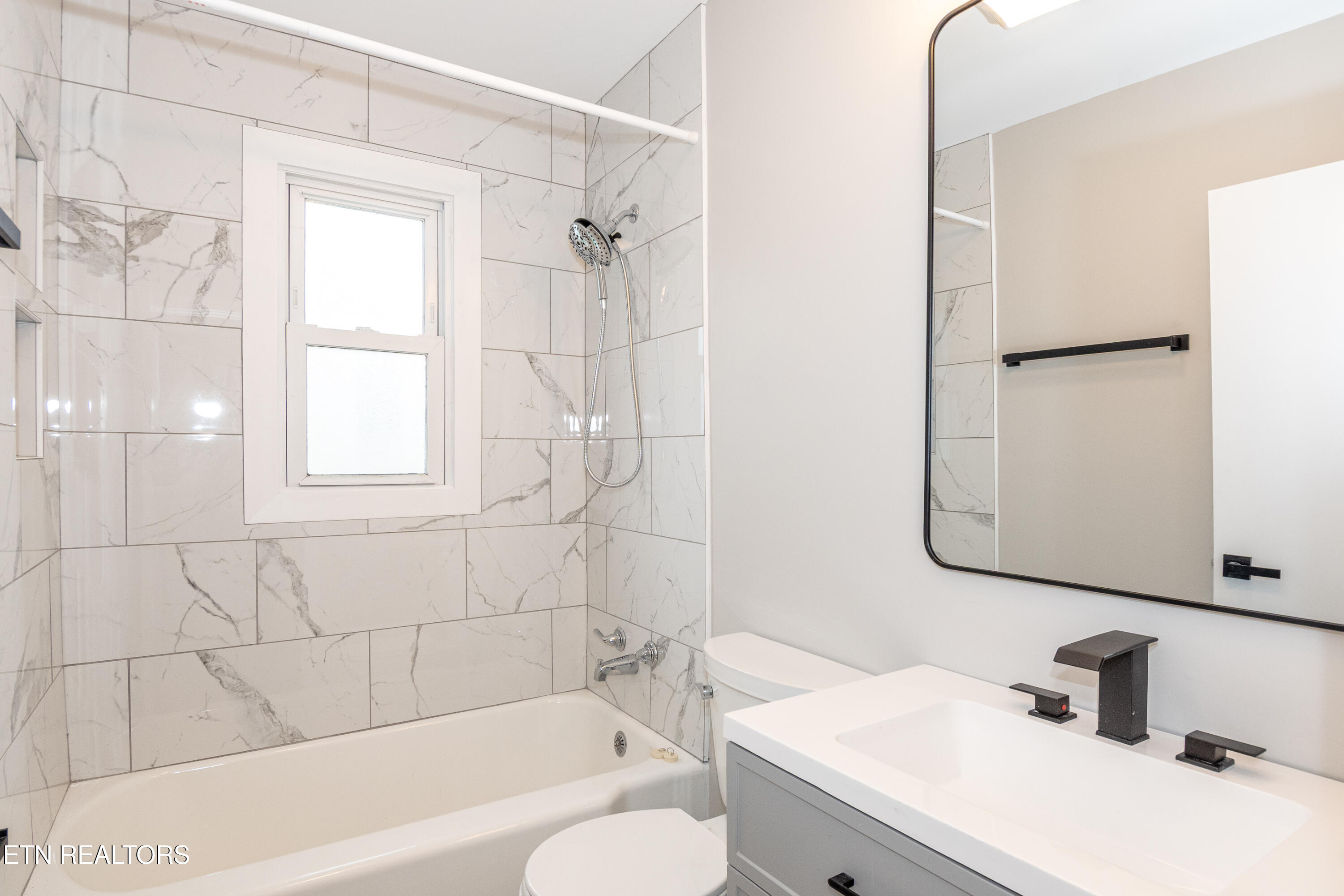 1119 Cherry Street Alcoa, TN 37701 - Photo 22 of 37 Updated Bathroom