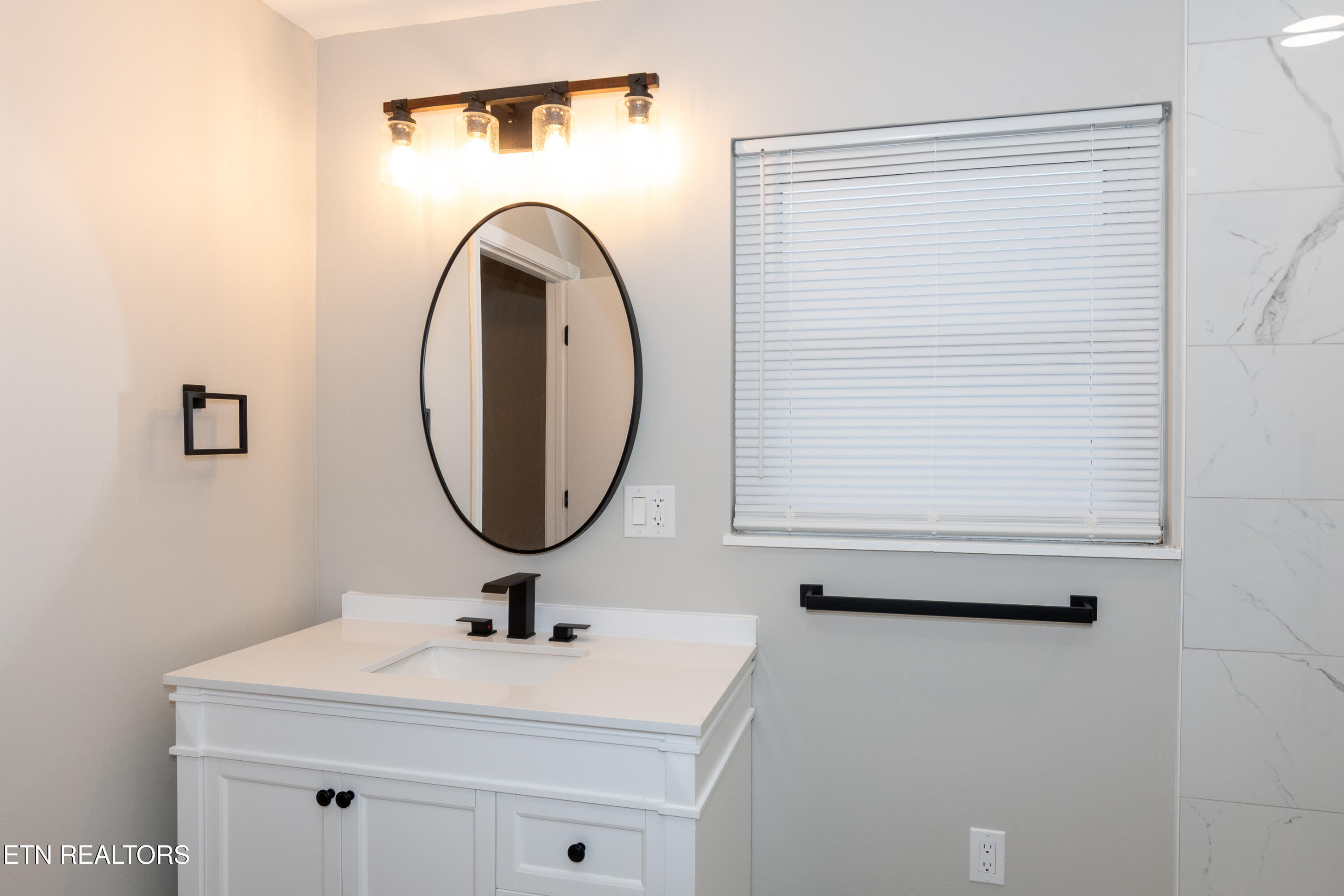 1119 Cherry Street Alcoa, TN 37701 - Photo 29 of 37 New Vanity