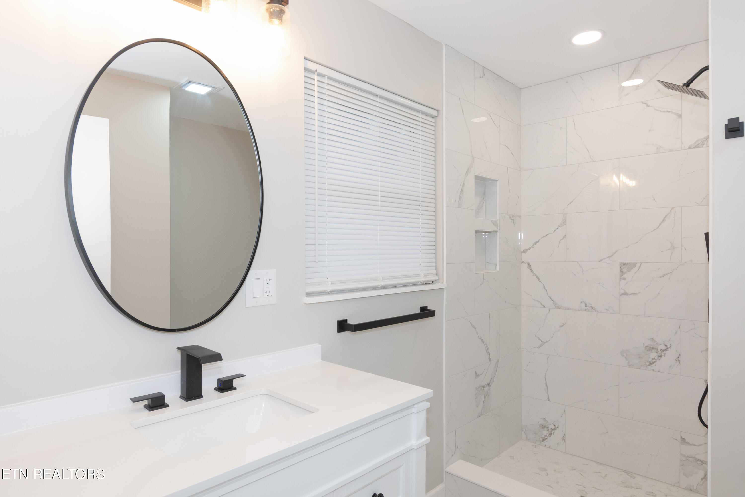 1119 Cherry Street Alcoa, TN 37701 - Photo 30 of 37 New Tile Shower