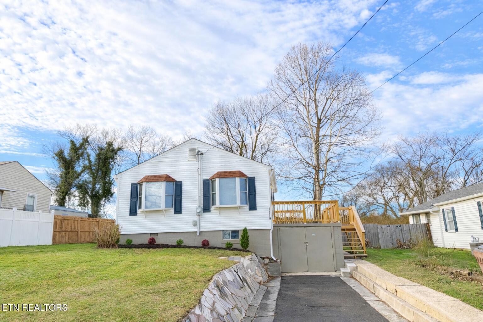 1119 Cherry Street Alcoa, TN 37701 - Photo 37 of 37 Welcome Home!