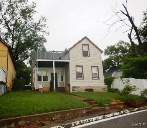 $84,900 | 235 Military Road, St. Louis, MO 63125