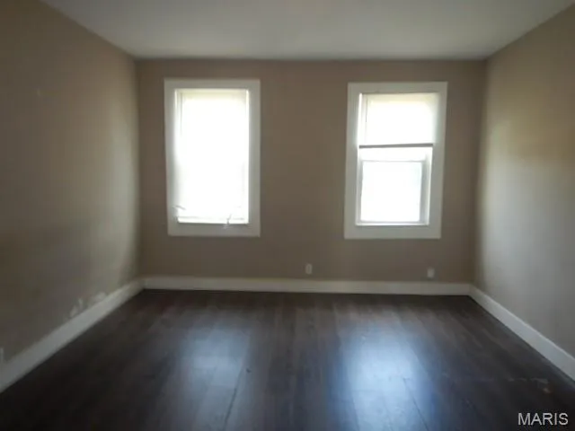 $84,900 | 235 Military Road, St. Louis, MO 63125