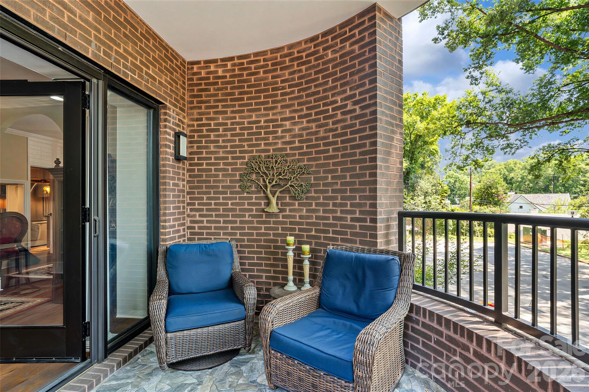 810 Cherokee Road Charlotte, NC 28207 - Photo 16 of 42 Gallery Image 16