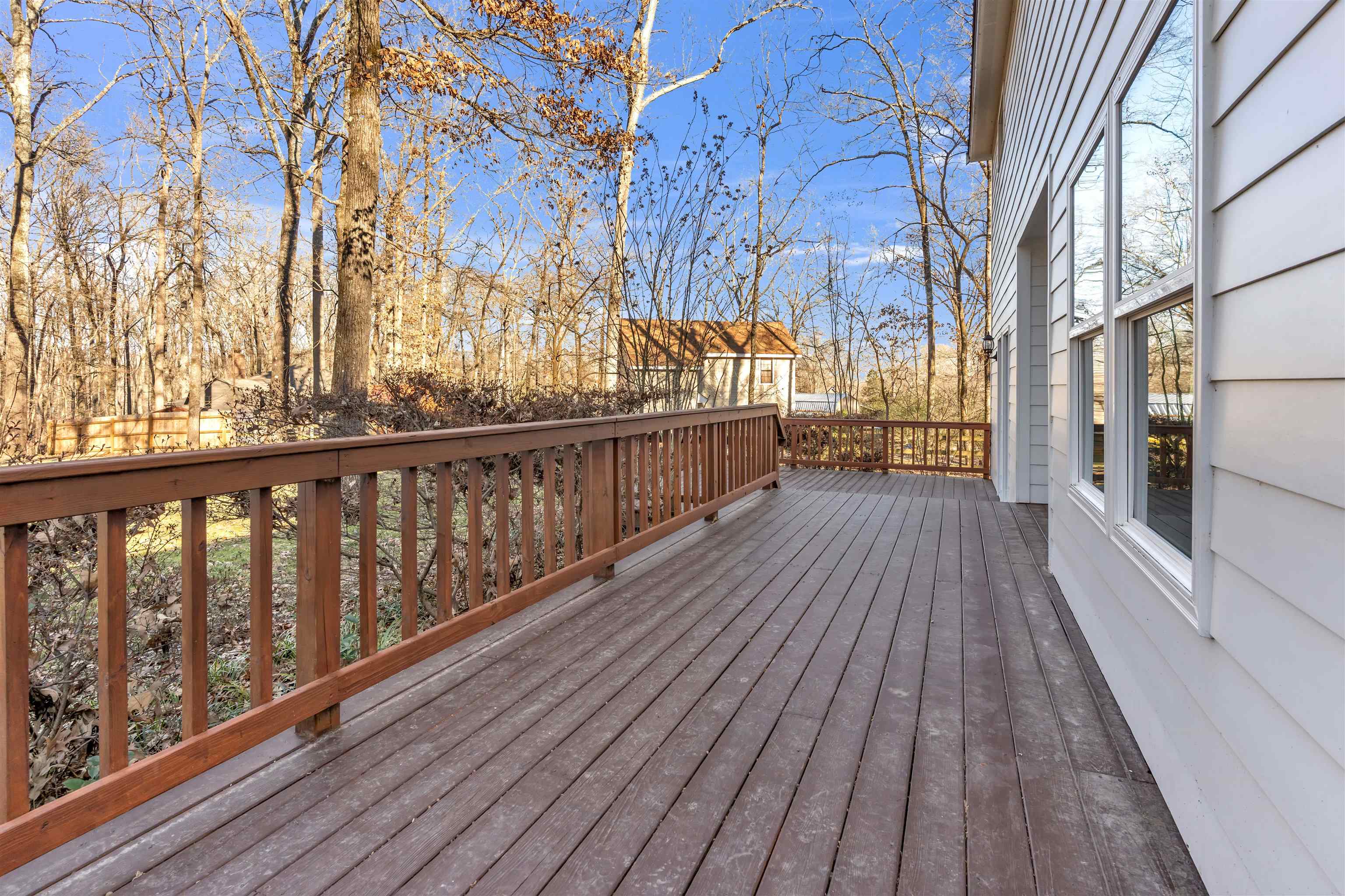 310 Walnut Bend Road Arlington, TN 38002 - Photo 29 of 40 a view of balcony with wooden floor and fence