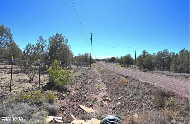 a view of a outdoor space