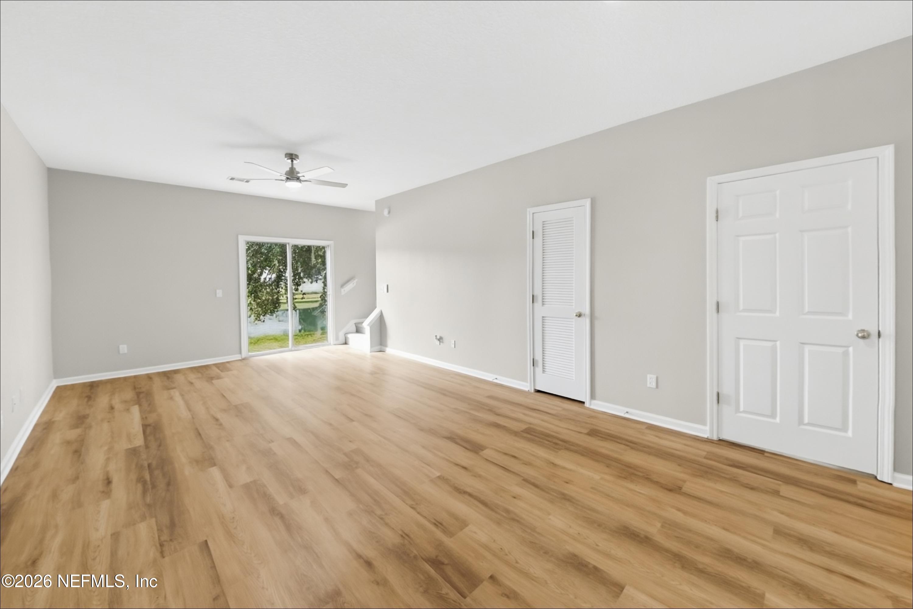 02_Family_Room-01