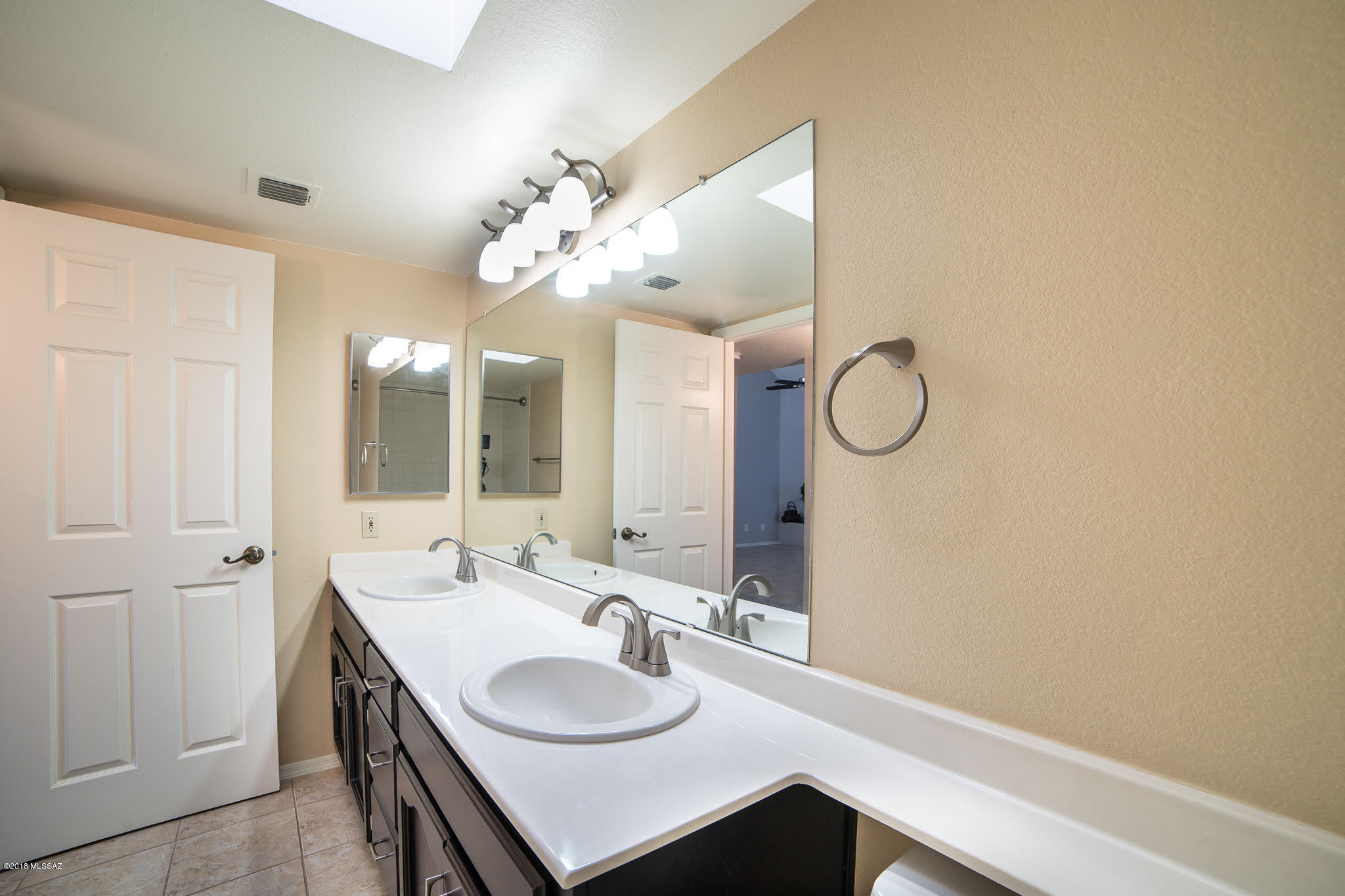 1200 East River Road, Unit L163 Tucson, AZ 85718 - Photo 26 of 35