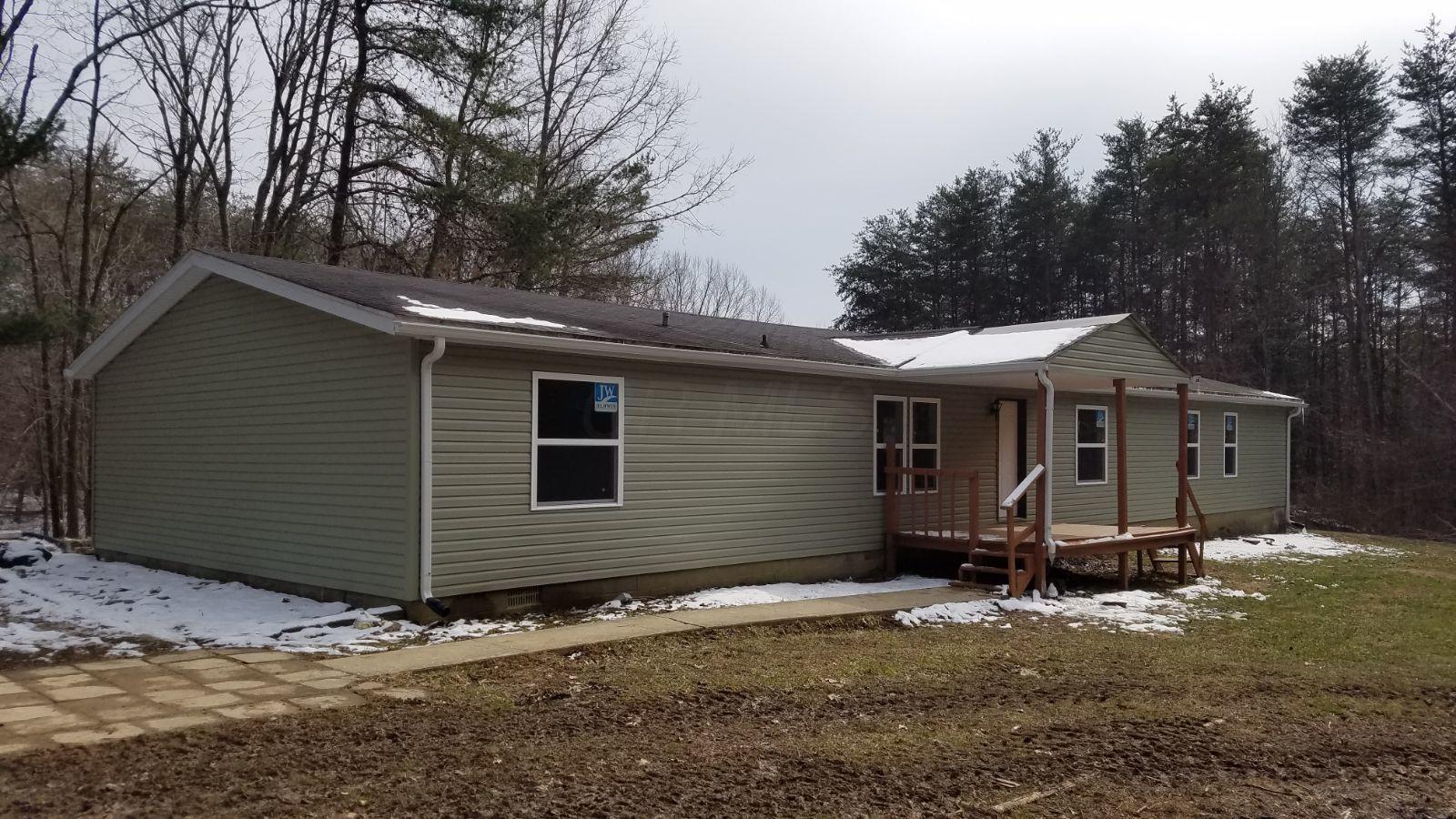 1852 Thornton-Spung Road Kingston, OH 45644 - Photo 1 of 10