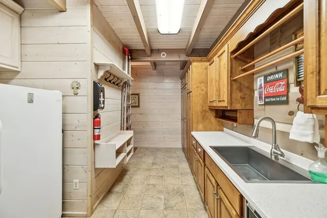 $850,000 | 106 Fletcher Drive, Reliance, TN 37369