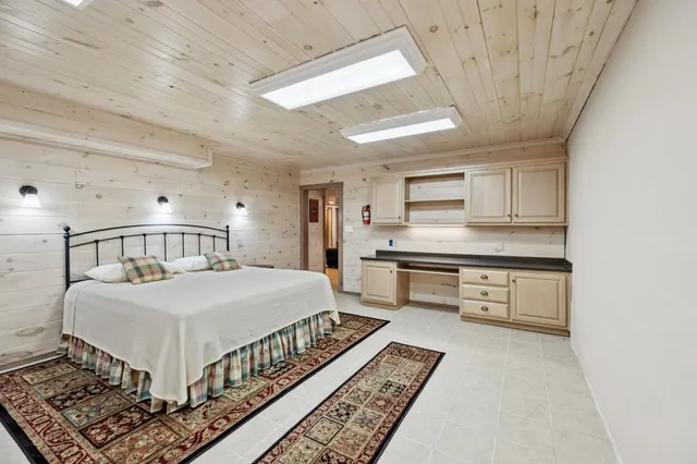 $850,000 | 106 Fletcher Drive, Reliance, TN 37369