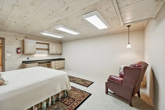 $850,000 | 106 Fletcher Drive, Reliance, TN 37369