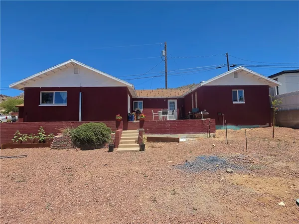 $365,000 | 801 East Beale Street, Kingman, AZ 86401