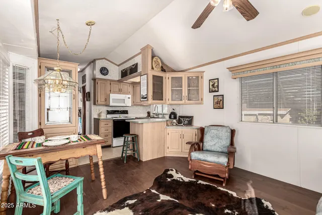 $129,900 | 21292 Westward View Road, Congress, AZ 85332