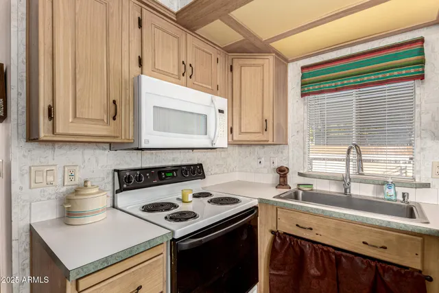 $129,900 | 21292 Westward View Road, Congress, AZ 85332