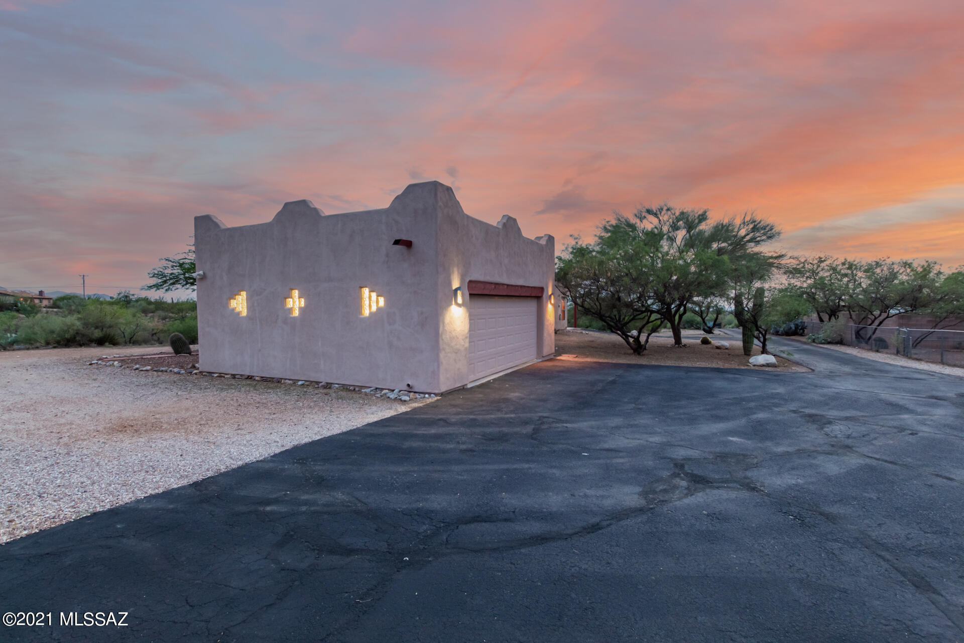 1040 North Wentworth Road Vail, AZ 85641 - Photo 22 of 33