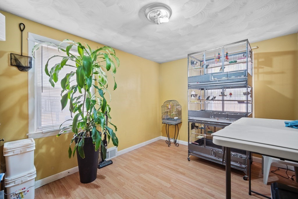 72 Curve Street Springfield, MA 01104 - Photo 7 of 16 Gallery Image 7