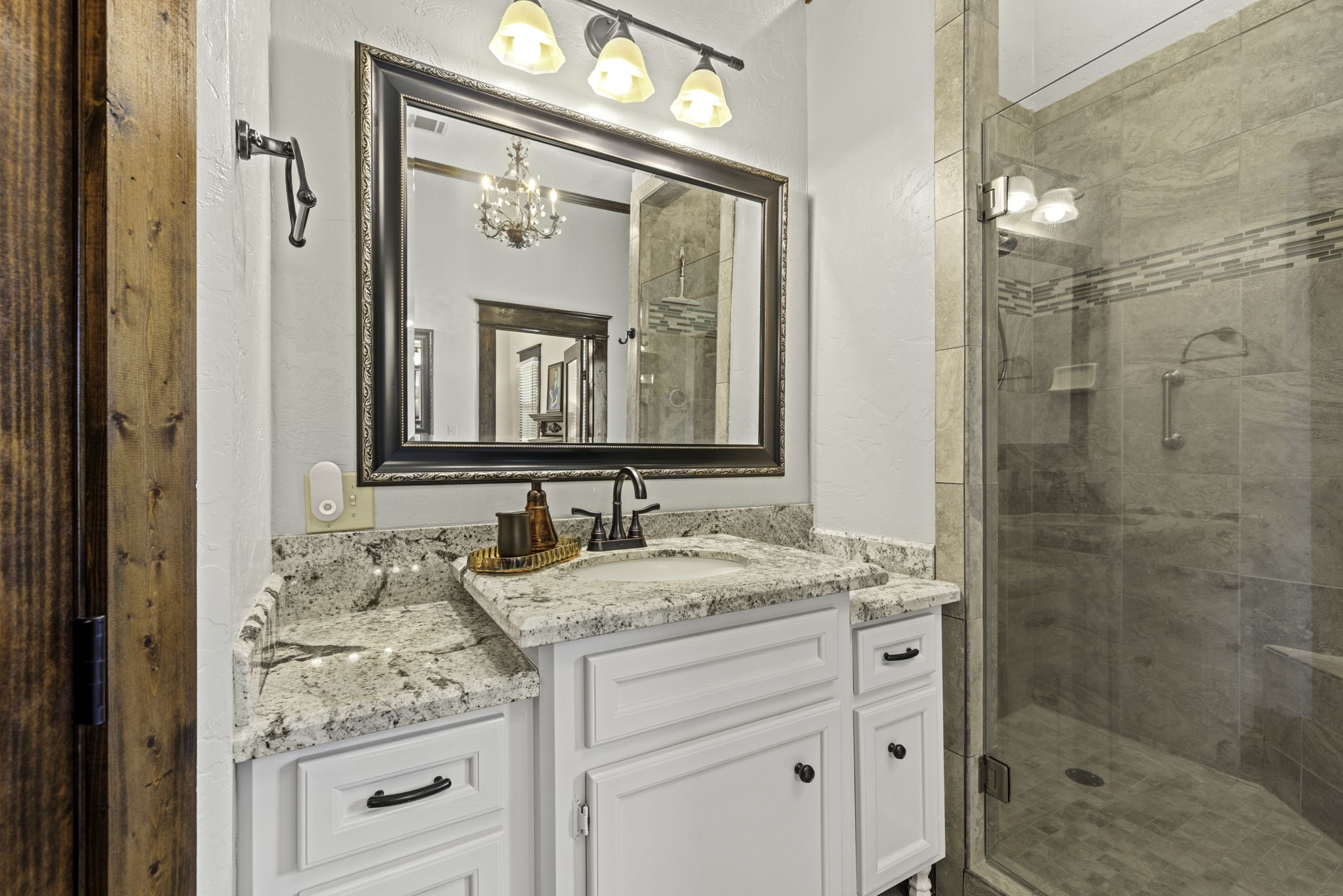 10885 Post Oak Drive Conroe, TX 77385 - Photo 12 of 50