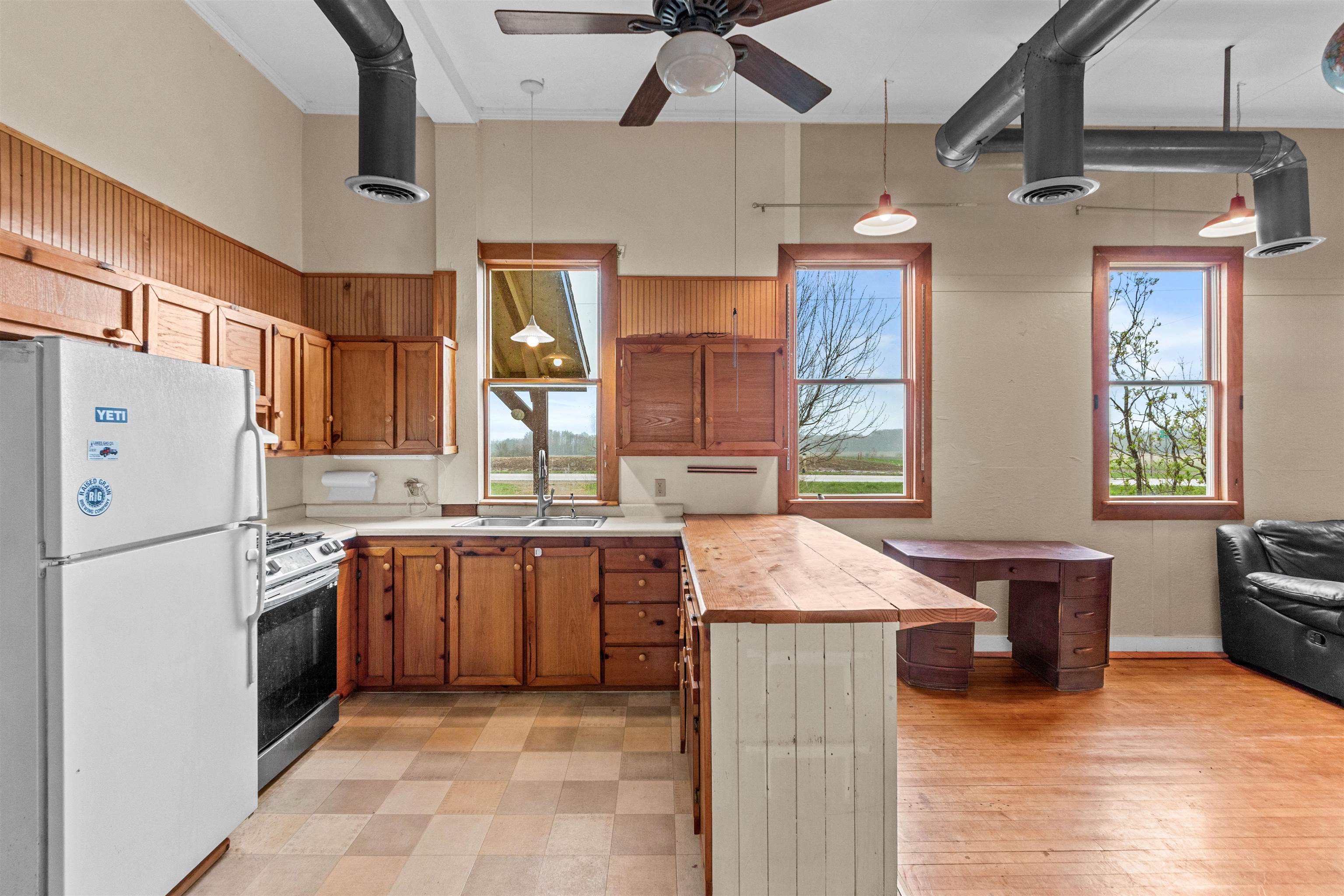 2596 County Rd M Stevens Point, WI 54481 - Photo 6 of 21