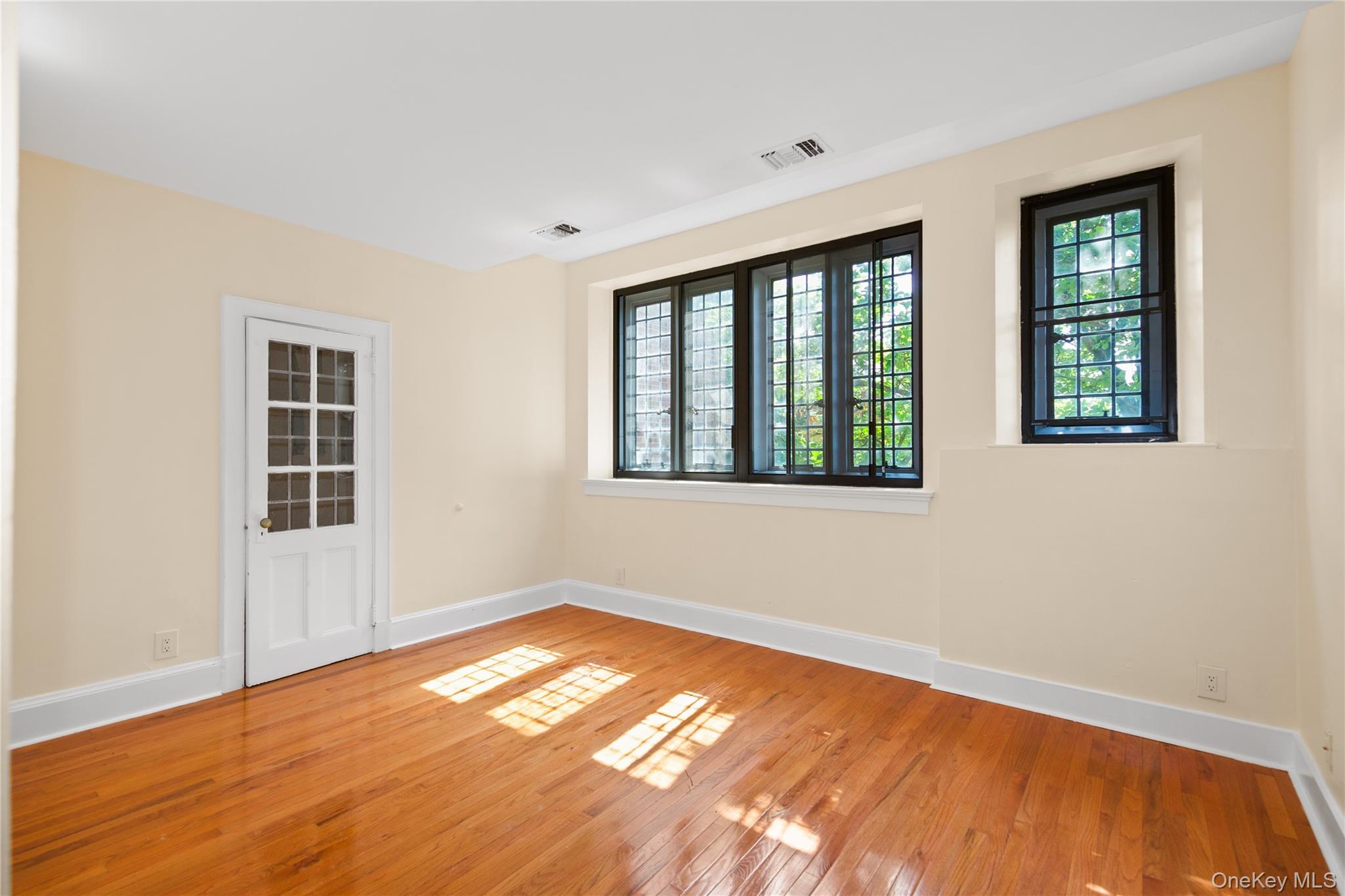 207 Chateau Rive, Unit 207 Peekskill, NY 10566 - Photo 10 of 16