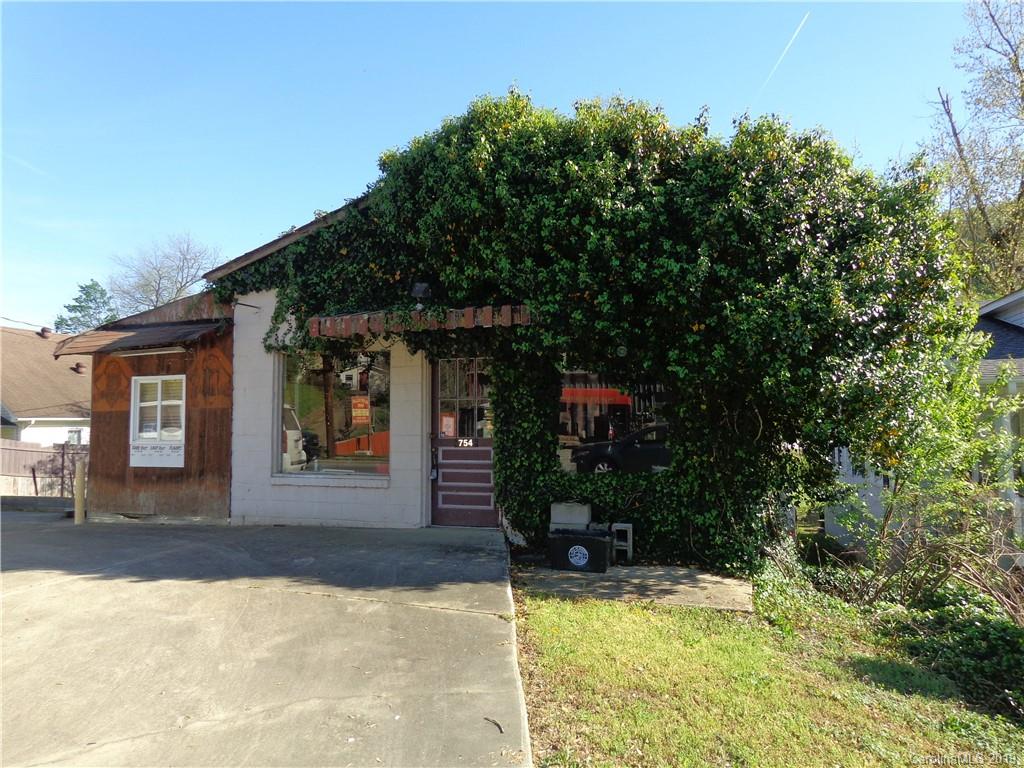 754 Rutherford Road Marion, NC 28752 - Photo 1 of 26 Gallery Image 1