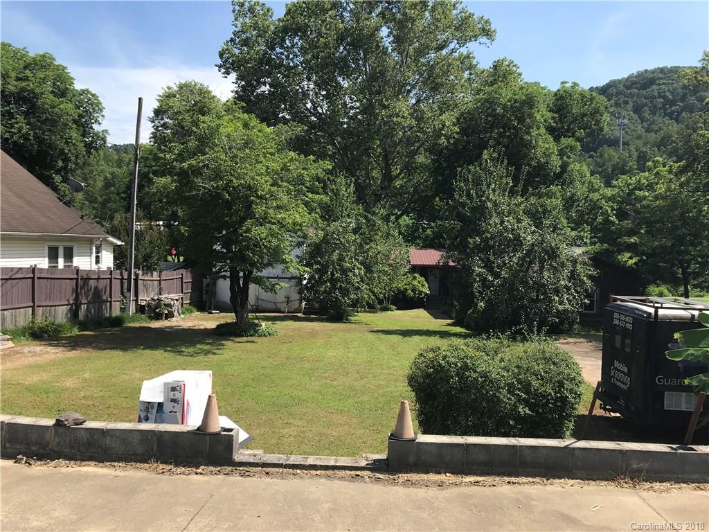 754 Rutherford Road Marion, NC 28752 - Photo 2 of 26 Gallery Image 2