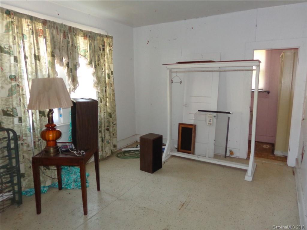 754 Rutherford Road Marion, NC 28752 - Photo 24 of 26 Gallery Image 24