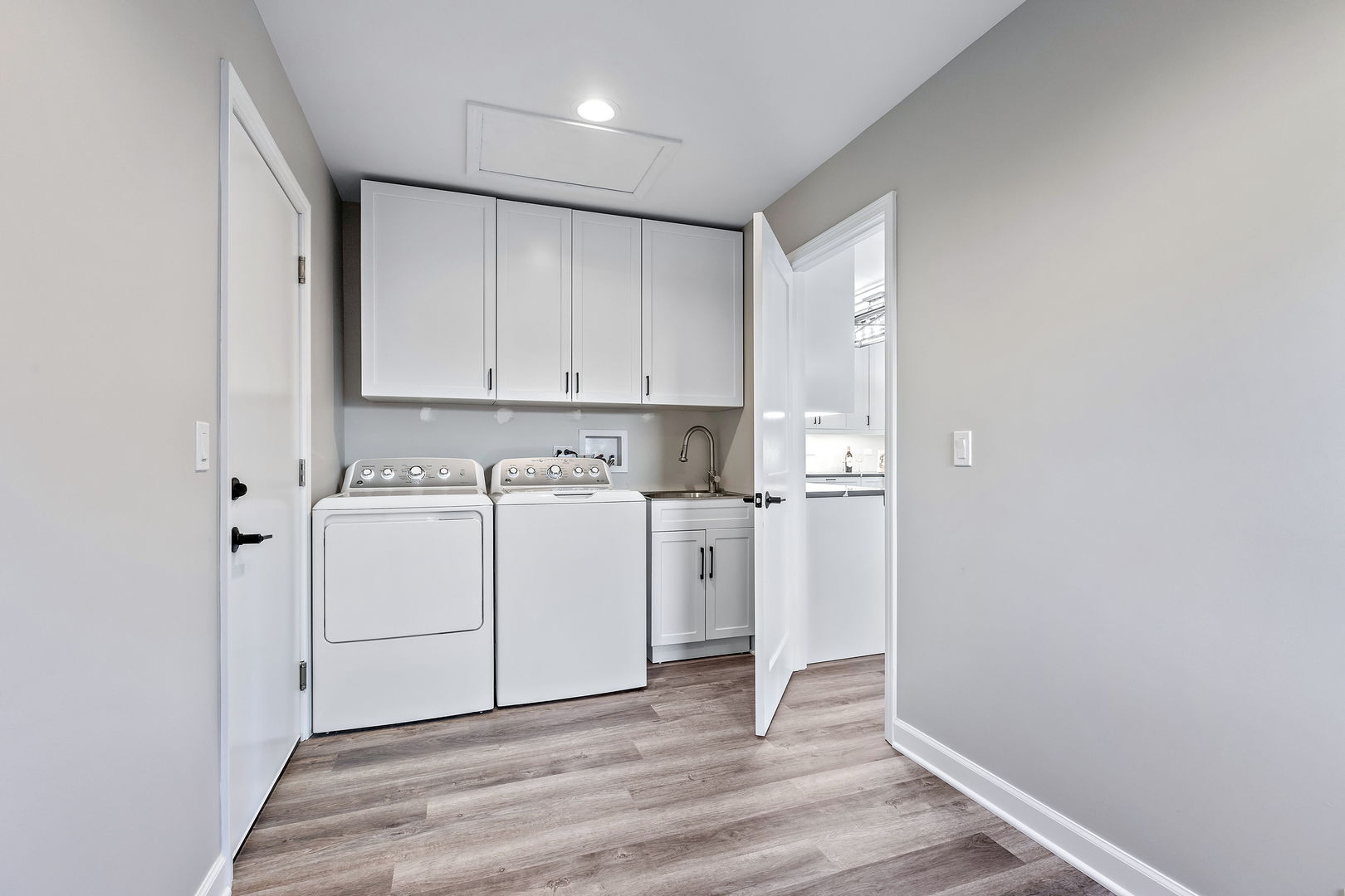 1044 Greenridge Road Buffalo Grove, IL 60089 - Photo 16 of 19