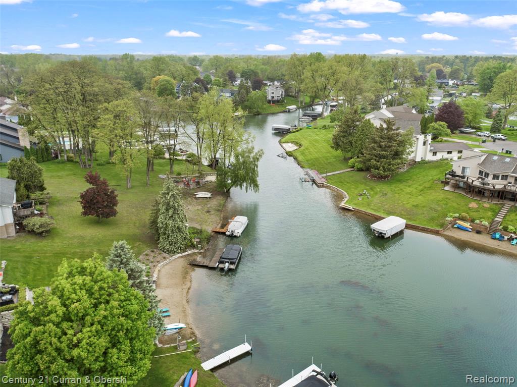 1162 Heights Road Lake Orion, MI 48362 - Photo 44 of 59 Gallery Image 44