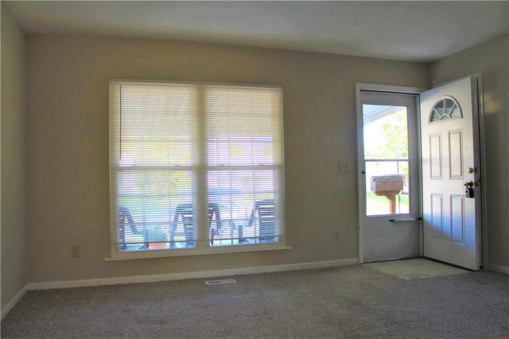 3247 Vineyard Street Springfield, OH 45503 - Photo 7 of 28