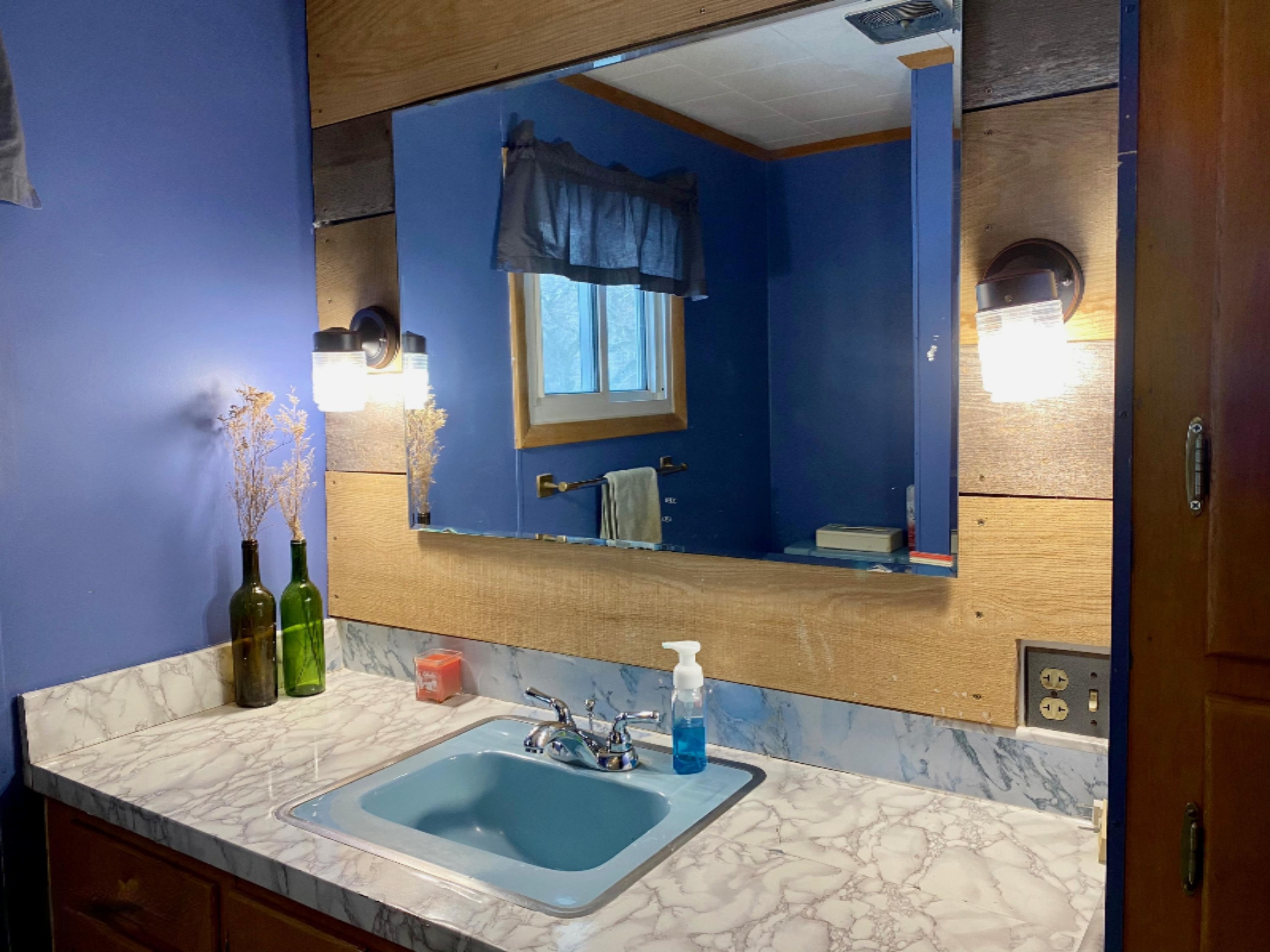 4824 Maidens Road Onekama, MI 49675 - Photo 20 of 56 main fl. bath