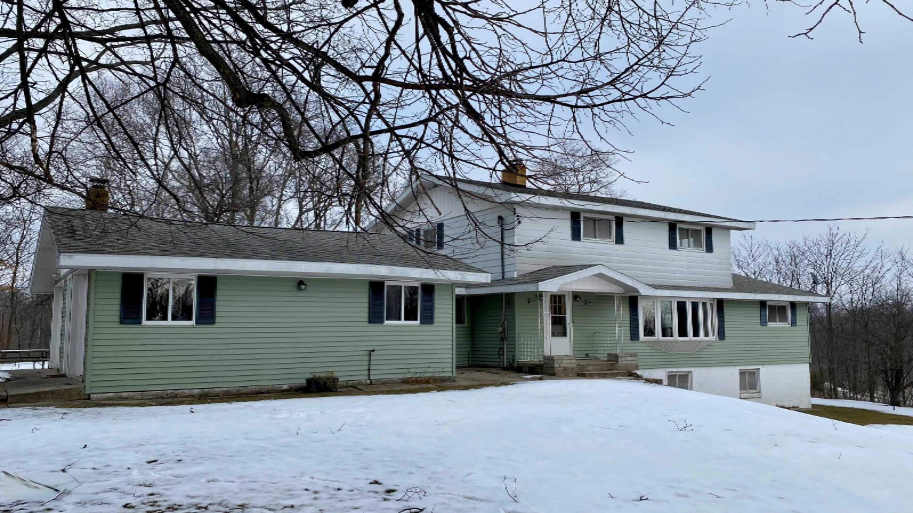 4824 Maidens Road Onekama, MI 49675 - Photo 2 of 56 Front