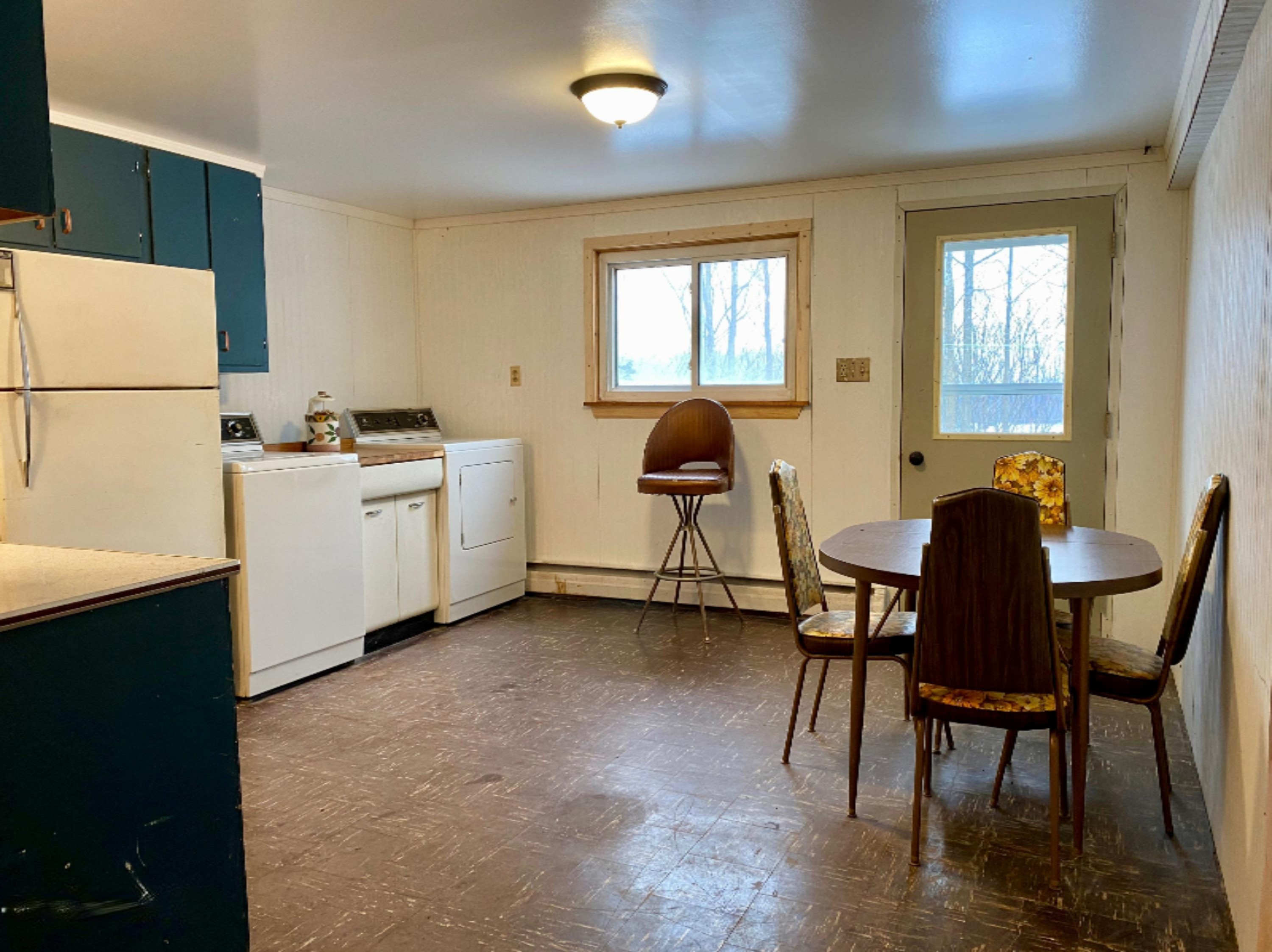 4824 Maidens Road Onekama, MI 49675 - Photo 39 of 56 basement kitchenette