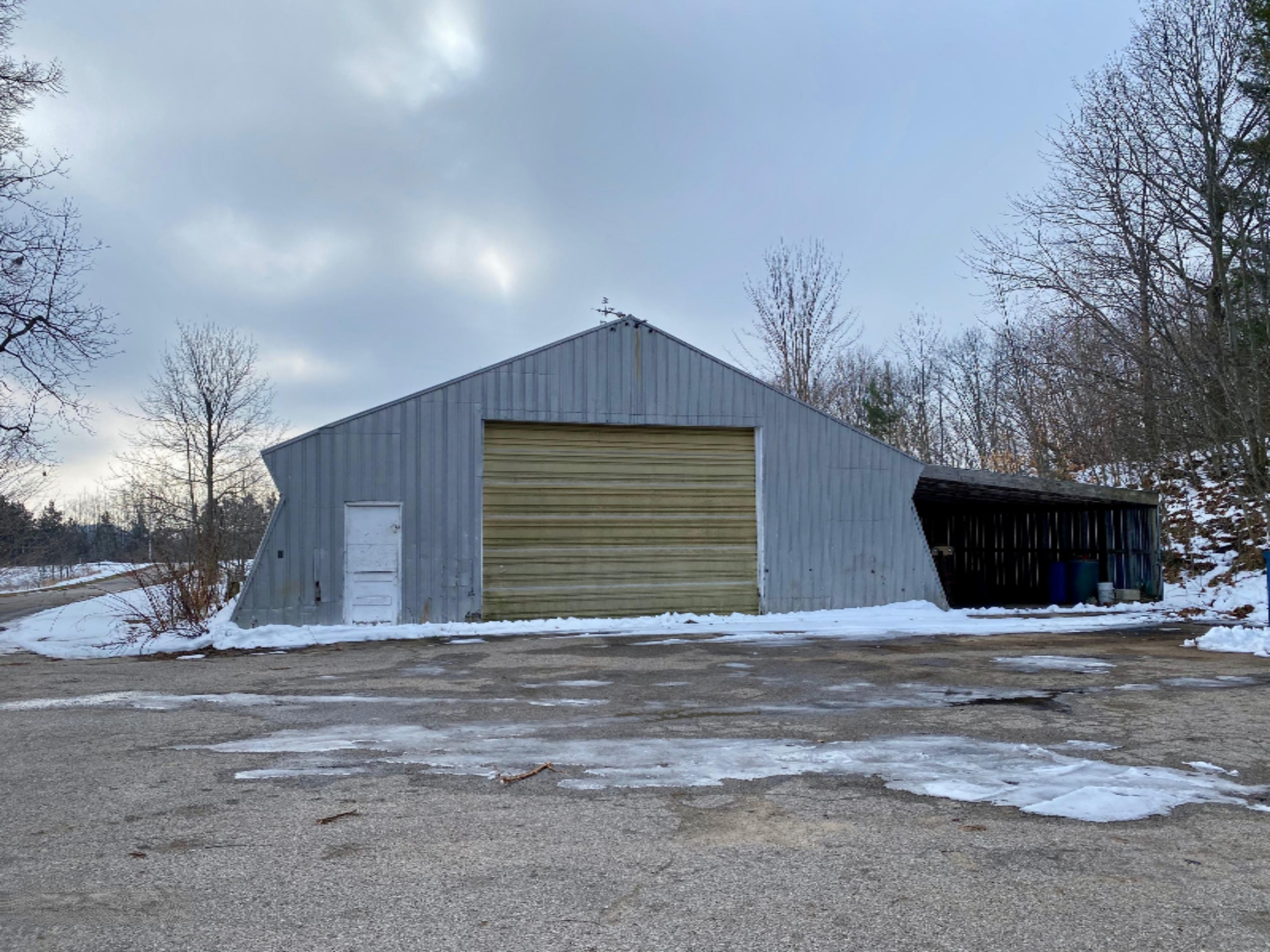 4824 Maidens Road Onekama, MI 49675 - Photo 6 of 56 pole barn w/lein to