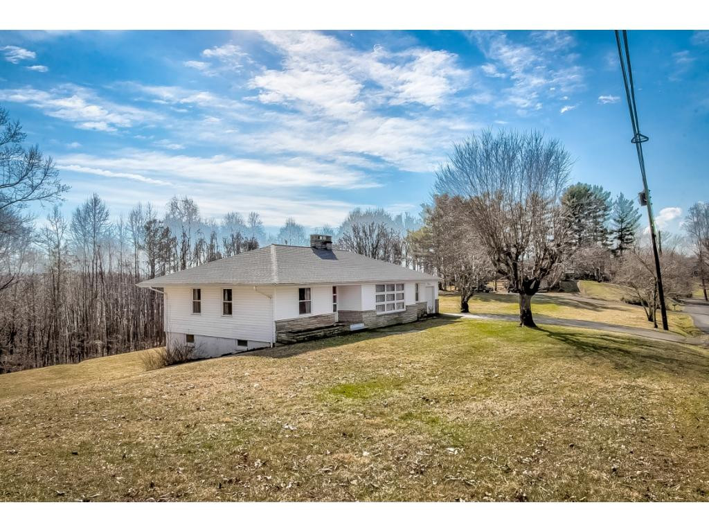 4849 Edens View Road Kingsport, TN 37664 - Photo 2 of 31 Partial View of add Lots