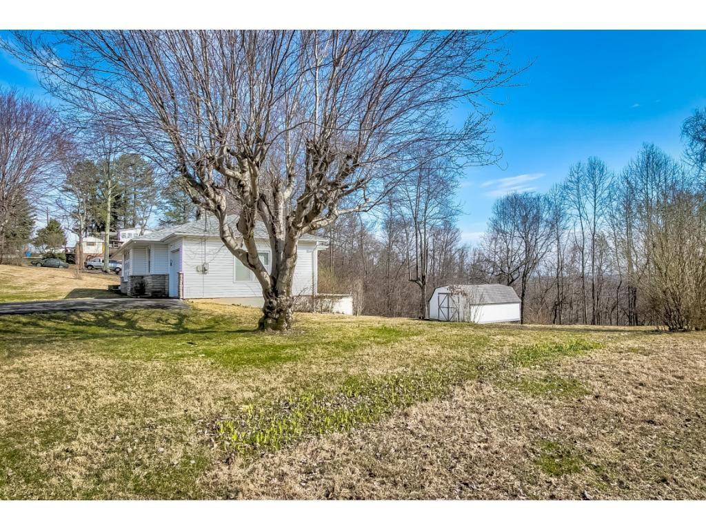 4849 Edens View Road Kingsport, TN 37664 - Photo 27 of 31 Good Privacy with XLots