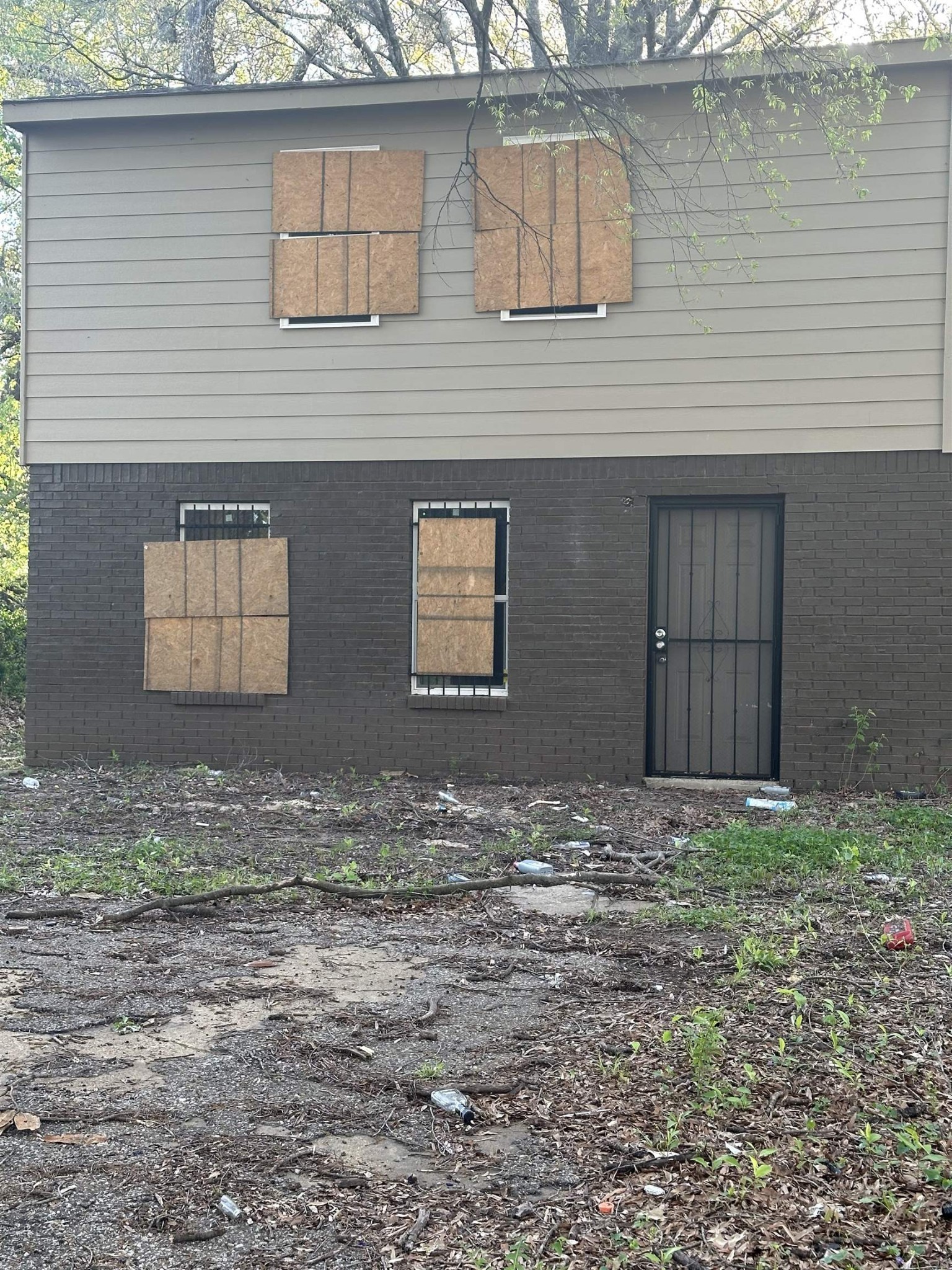 3076 St Croix Place, Unit 92 Memphis, TN 38127 - Photo 1 of 13 a view of outdoor space and yard