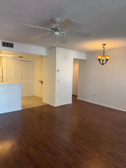 4195 Haverhill Road, Unit 319 West Palm Beach, FL 33417 - Photo 3 of 15 3