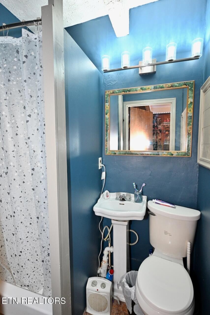 2204 Mentor Road Louisville, TN 37777 - Photo 16 of 35 Gallery Image 16