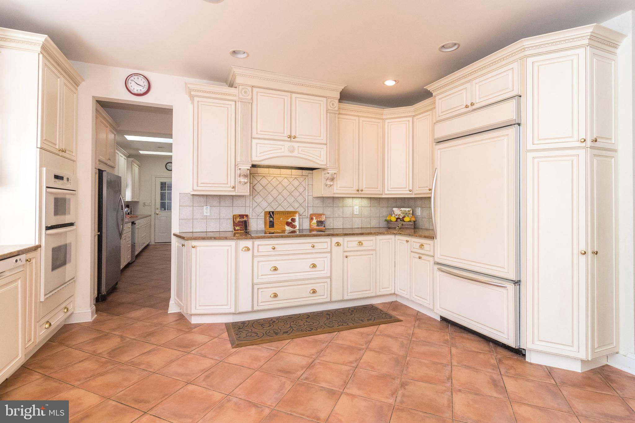 2074 Seven Oaks Road Chester Springs, PA 19425 - Photo 13 of 47 Gallery Image 13