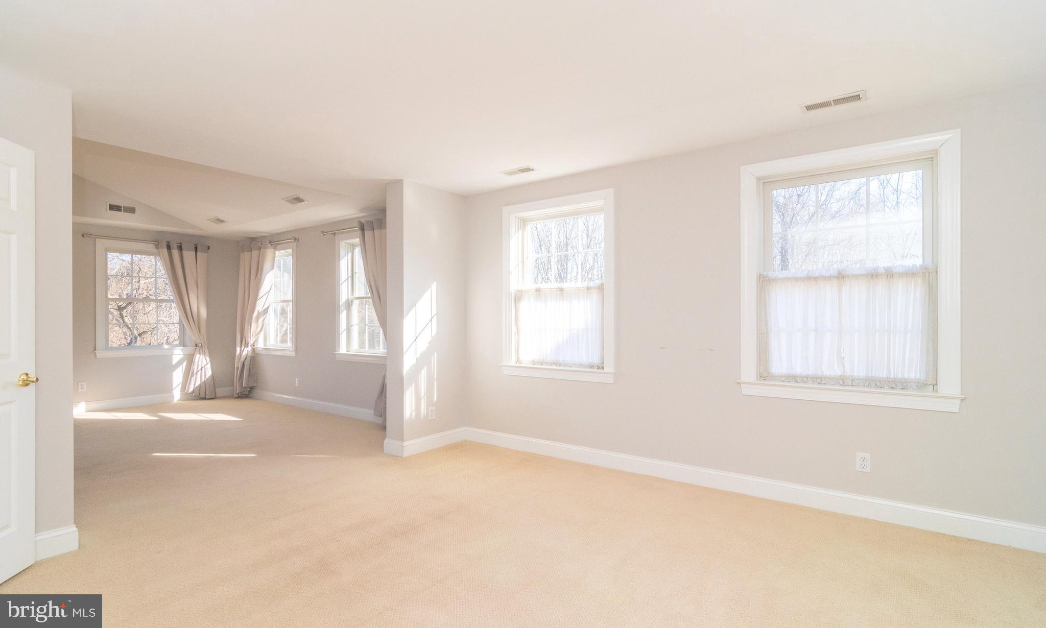2074 Seven Oaks Road Chester Springs, PA 19425 - Photo 31 of 47 Gallery Image 31