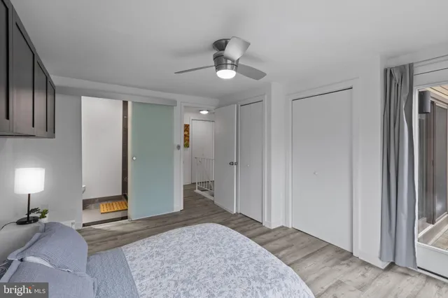 a big room with windows and closet