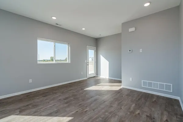 $299,900 | 3203 Noble Drive, Mankato, MN 56001