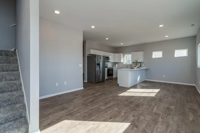 $299,900 | 3203 Noble Drive, Mankato, MN 56001