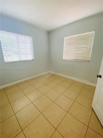 $2,700 | 17415 Northwest 75th Place, Unit 108, Hialeah, FL 33015