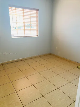 $2,700 | 17415 Northwest 75th Place, Unit 108, Hialeah, FL 33015
