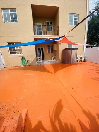 $2,700 | 17415 Northwest 75th Place, Unit 108, Hialeah, FL 33015