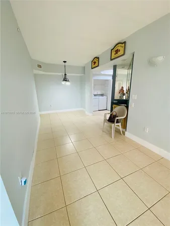 $2,700 | 17415 Northwest 75th Place, Unit 108, Hialeah, FL 33015